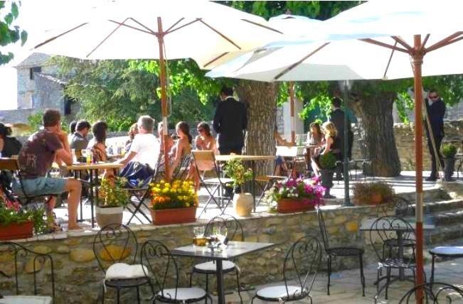 Lussan  Auberge Le Bistrot De Lussan المظهر الخارجي الصورة